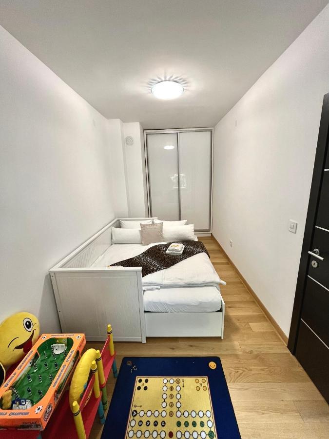 Apartment Delic Belgrado Exterior foto